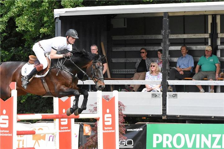 20 Springprüfungen stehen an: Die Zuschauer können sich auf hochklassigen Reitsport freuen.