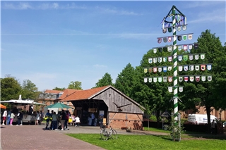 Am 1. Mai kann man viel unternehmen: Das Heimathaus Burlo hat seine Pforten zum Beispiel ab 11 Uhr geöffnet.