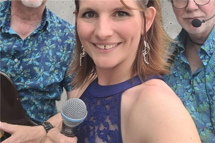 „Ann gets rhythm“ mit der aus Heiden stammenden Sängerin Annette Hessel spielt am Samstag.