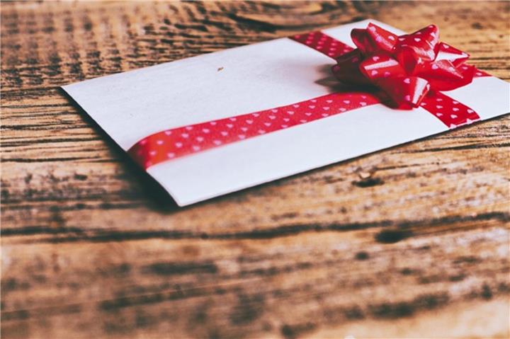 Auch Geschenkgutscheine unterliegen bestimmten Regeln.Quelle: ERGO Group