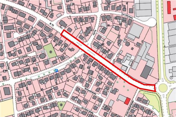 Auf rund 300 Metern wird die Straße erneuert.