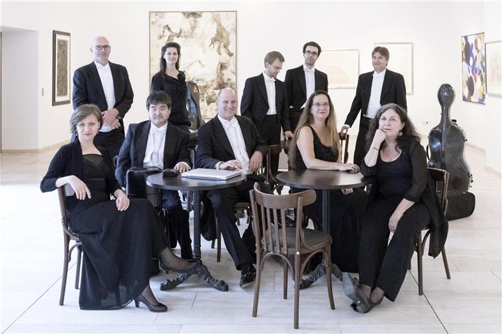 „l’arte del mondo“ im Vennehof 