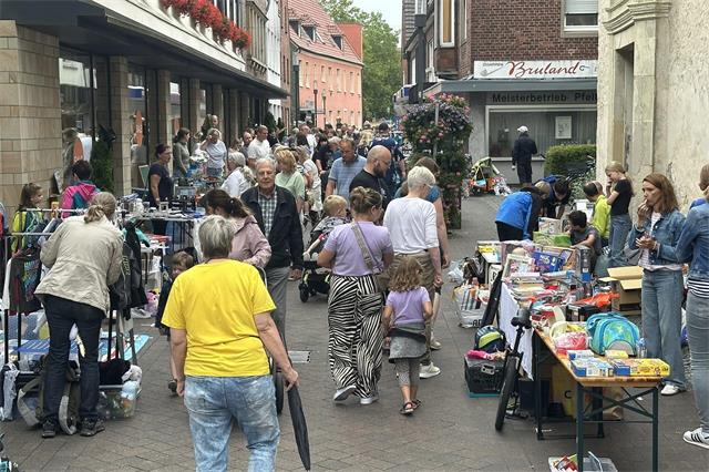 „Borken lädt ein“ mit buntem Kinderflohmarkt