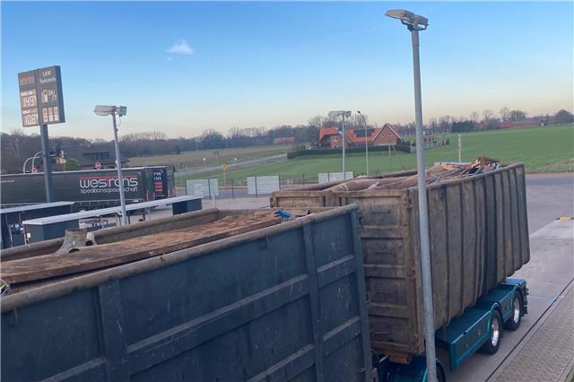 Polizei stoppt Schrott-Lkw