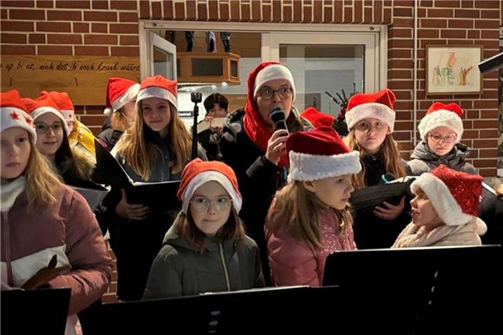 Weihnachtssingen auf dem Sportcampus 