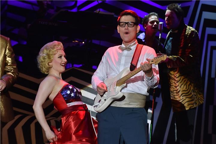 Das Musical schildert Szenen aus dem Leben von Buddy Holly. Foto: Volker Beushausen