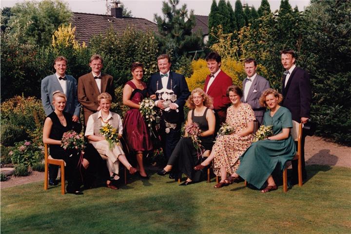Das „Silber-Königspaar“: 1994 regierten Elisabeth Fellerhoff und Joachim Niehaus.