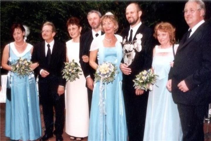 Das diesjährige Silberpaar: Heinz Püthe und Marion Sengenhorst regierten 2001 in Klein Reken.