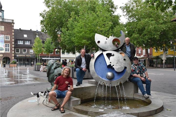 Die Bierfans Dirk Baringhorst, Klaus Passerschröer, Mike Hünting und Ewald Kremer haben die ProBierMeile mit viel Herzblut organisiert.