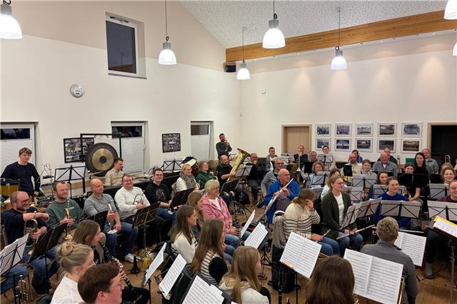 Die Instrumentalgruppe der KLJB Borkenwirthe e.V. lädt zum Jahresabschlusskonzert.