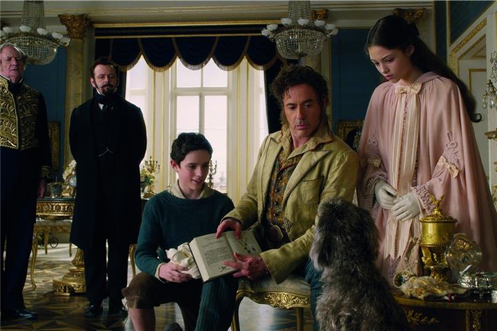 Dr. Dolittle (Robert Downey Jr.) versteht die Sprache der Tiere. Foto: Universal