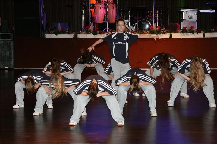 Energiegeladen, kreativ und modern: Die HipHop-Gruppen zeigen die moderne, urbane Seite des Tanzes.