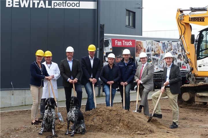 Für den Bereich Petfood erweitert der Hersteller seine Produktion an der Daimlerstraße in Oeding. 