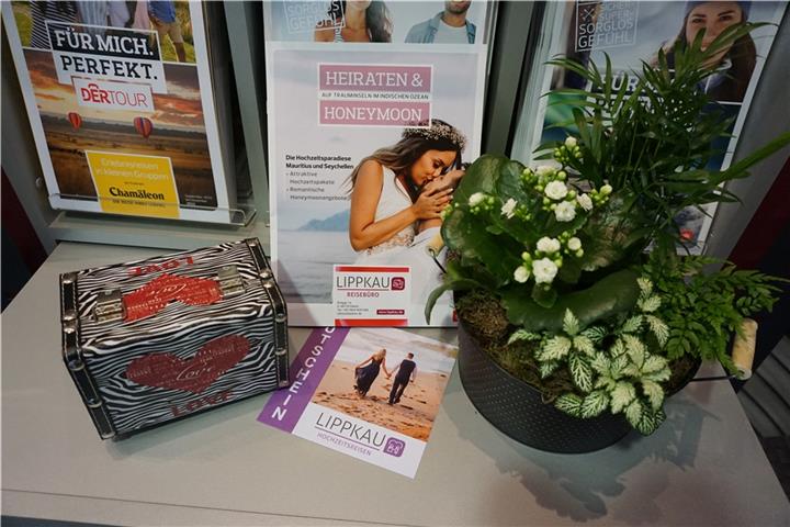 Hochzeitsreise zum Beispiel auf die Seychellen.