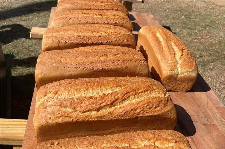 Leckeres Selbstgebackenes: Das Schaubacken dürfte am Sonntag, 12. Juli, wieder viele Besucher nach Reken locken.