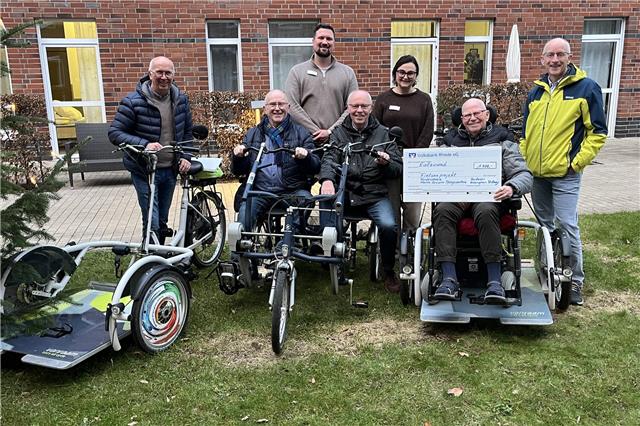 Mit den Rollfietsen auf Tour: Das Projekt freut sich über 1000 Euro. Foto: Karlheinz Gördes