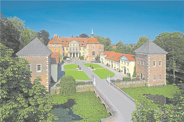 Rund um das Schloss ist von Freitag bis Sonntag viel los.