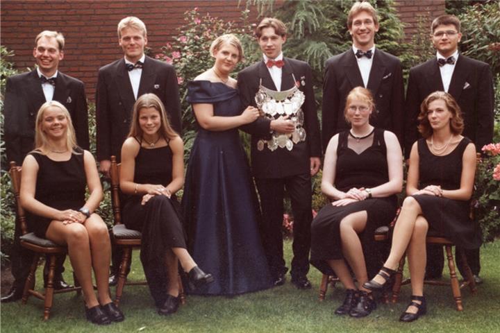 St. Vitus Schützen Südlohn feiern ihr Fest des Jahres Silberkönig Winfrid Knuth mit seiner Königin Nadine Robers und der Throngemeinschaft.