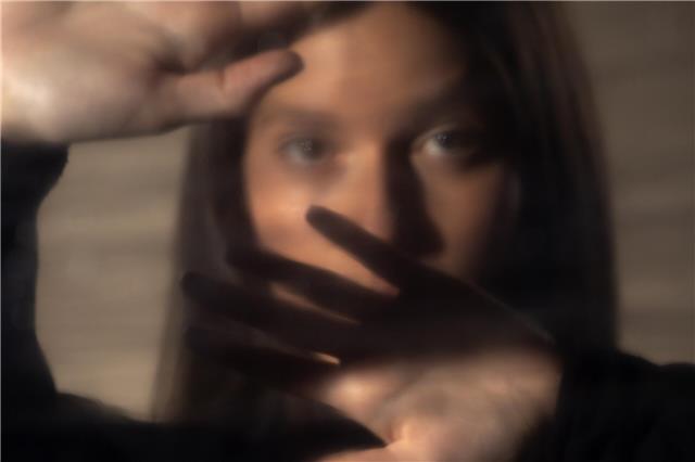 Unter dem Codenamen „Anna“ können sich Betroffene an das Krankenhaus Bocholt wenden.Symbolfoto: Freepik.de