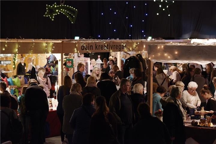 Unter dem Sternenhimmel der „Zimt & Sterne“ werden wieder an die 12000 Besucher erwartet.